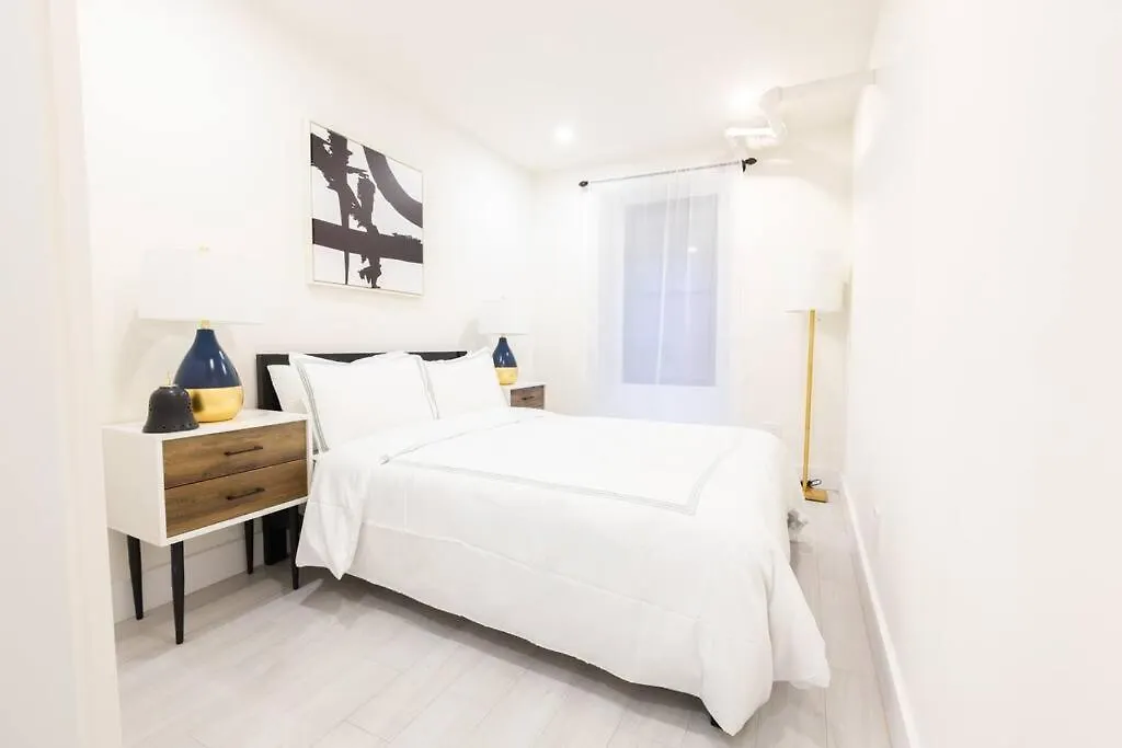 Διαμέρισμα 170-G 3Br Duplex With Outdoor Space East Village Νέα Υόρκη