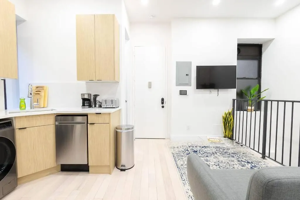 Διαμέρισμα 170-G 3Br Duplex With Outdoor Space East Village Νέα Υόρκη