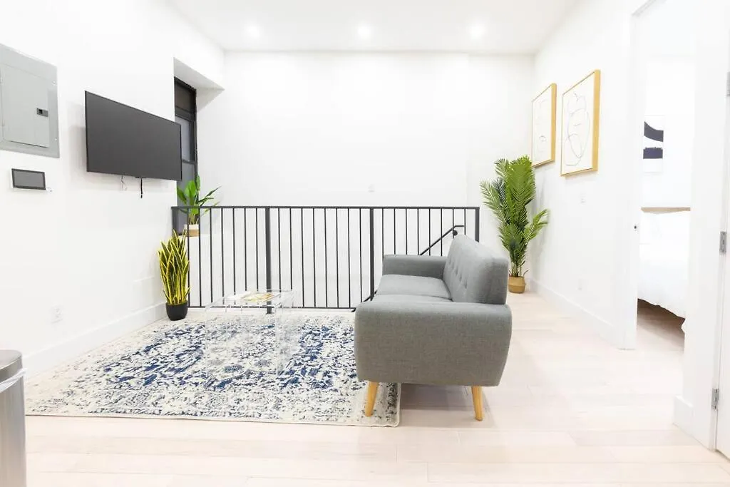 170-G 3Br Duplex With Outdoor Space East Village Νέα Υόρκη